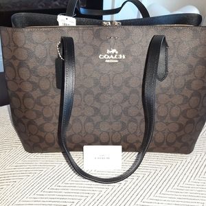 Coach Tote